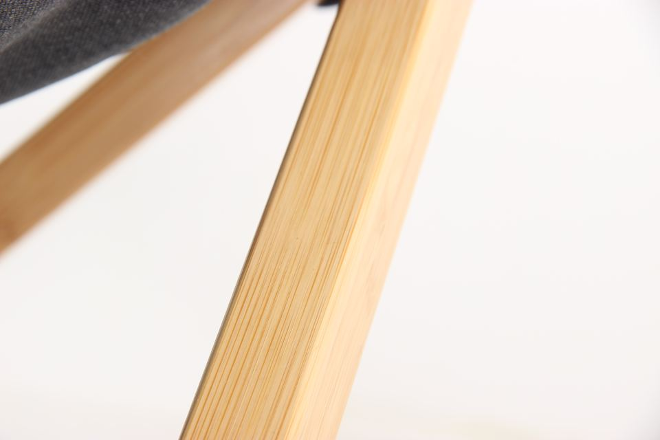 Modern Lightweight Steel Frame Comfortable Bamboo Seat Durable Multi-Purpose Portable Outdoor Folding Chair Camping Fishing