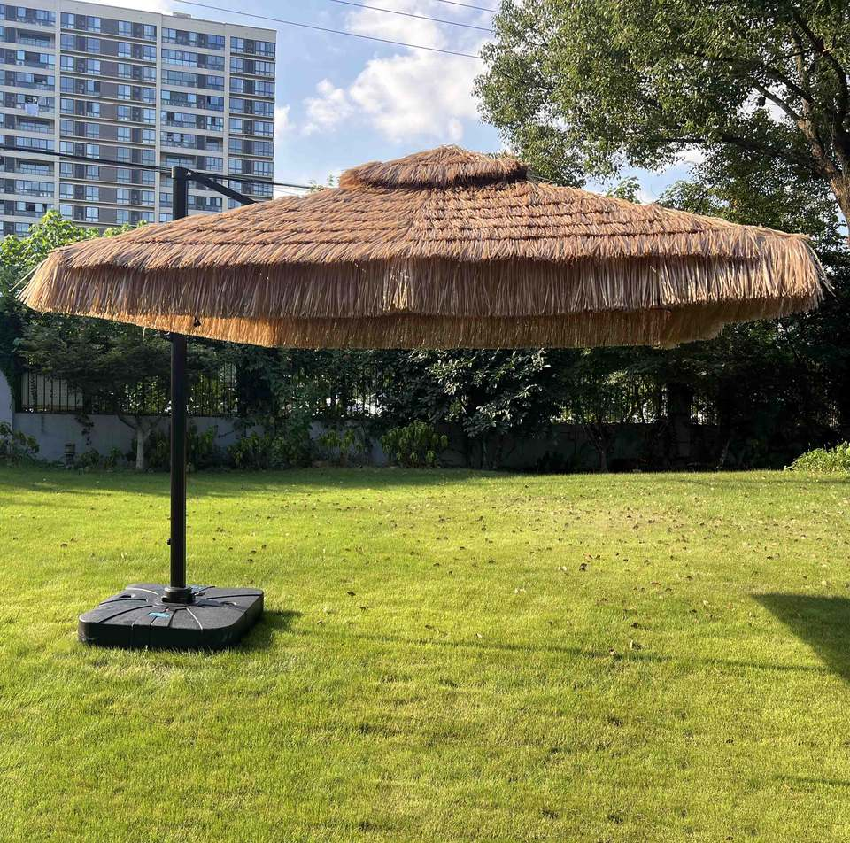 Uplion Luxury Garden Aluminum Big Size Parasol Waterproof Cantilever Patio Umbrella Paddy Straw Roma Umbrella for Hotel Outdoor