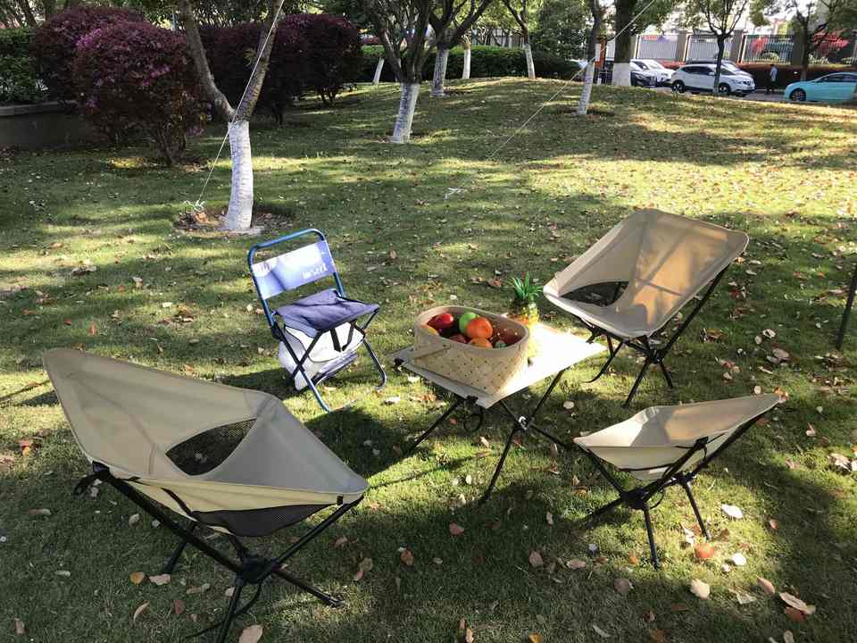 Hot Sale Outdoor Lightweight Folding Beach Picnic Camping Tables and Moon Chairs Set Wholesale