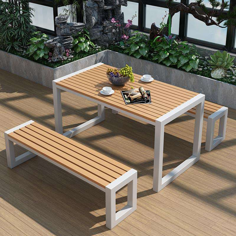 Stylish Garden Terrace Furniture Set With Plastic Wood Table and Metal Frame Chairs for Outdoor Garden Table Chair
