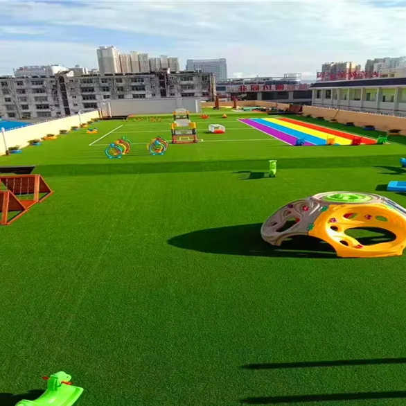 QINGZHOU GUANGZHOU Outdoor Artificial Synthetic 30mm Green Grass Carpet and Rug