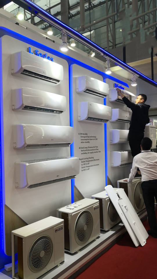 High Efficient R410a 9000BTU ~ 24000btu 110V or 220V Split Type Gmcc Air Conditioner