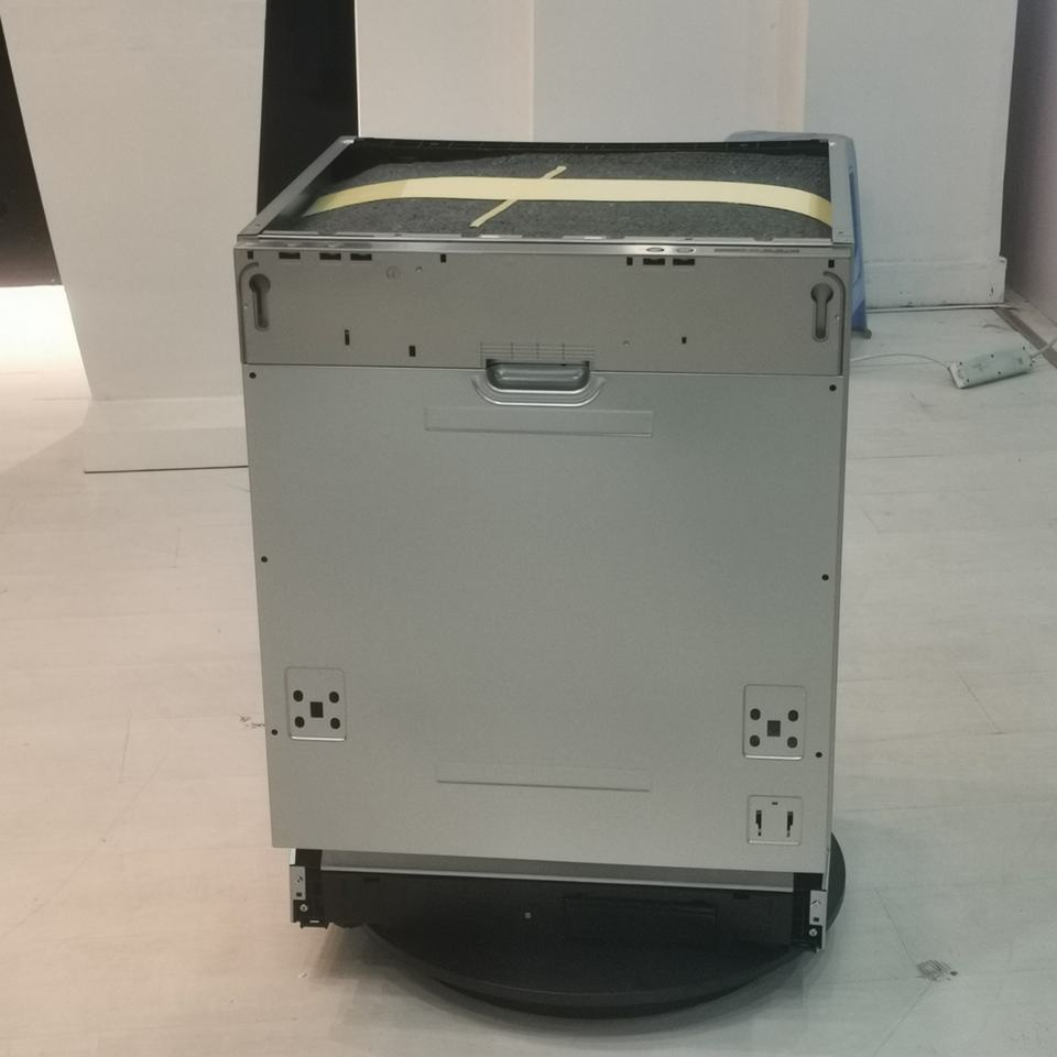 High-Efficiency 60cm Built-in Dishwasher with 12-Place Setting Capacity and 6+1 Wash Programs