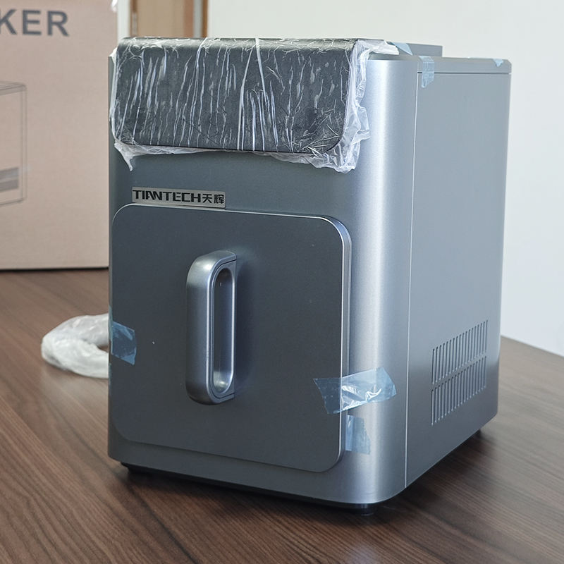 Electric Freestanding 30kg 40kg 50kg Commercial Use Large Capacity Ice Maker