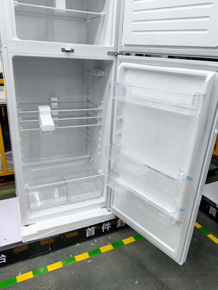 In Stock 400L 220V 50Hz White Color Outside Condenser With External Handle Double Door Defrost Refrigerator With Lock and Key