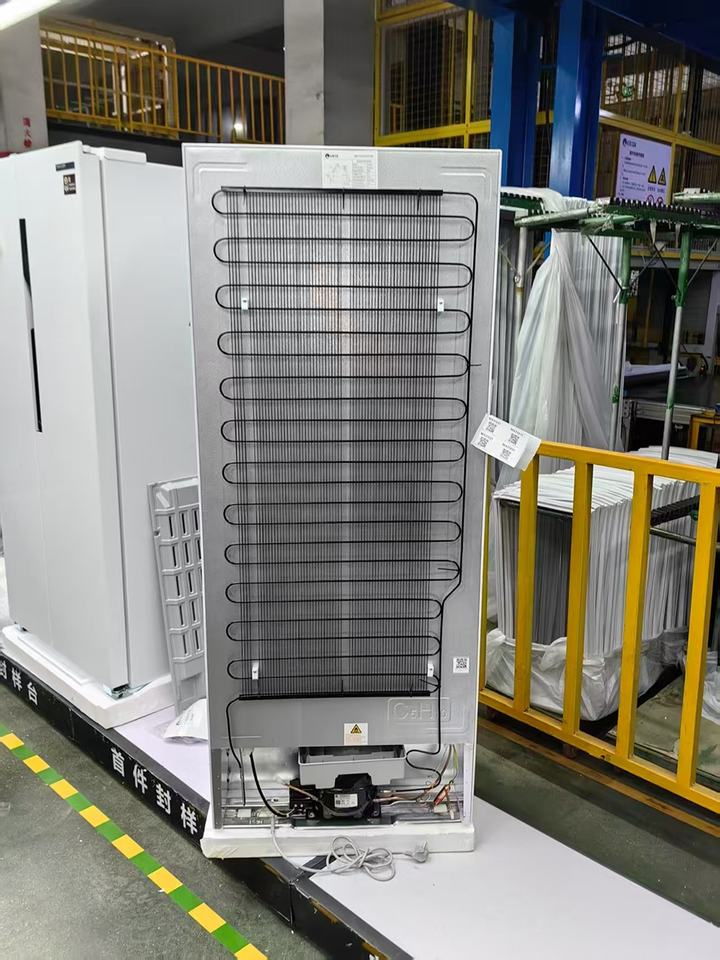 In Stock 400L 220V 50Hz White Color Outside Condenser With External Handle Double Door Defrost Refrigerator With Lock and Key