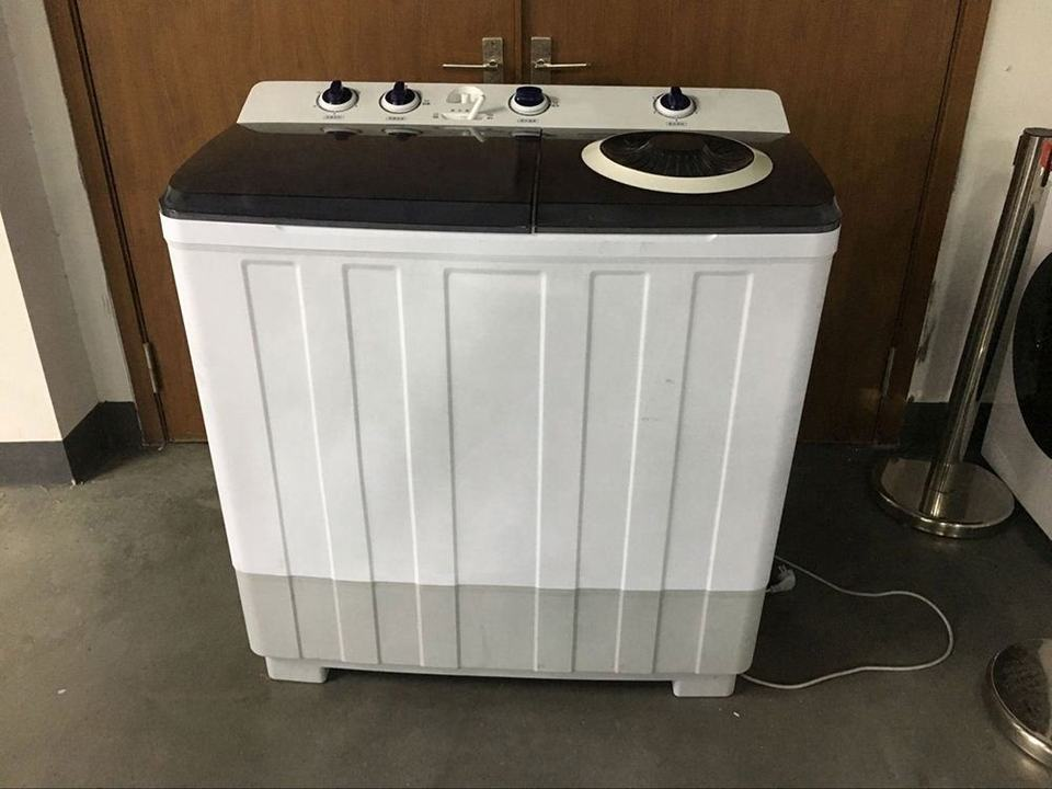 13Kg New Arrival 220-240V/50Hz Twin Tub Mini Washing Machine With Spin Dryer
