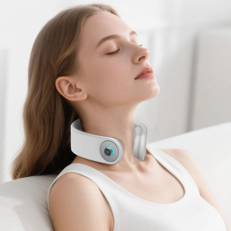 Customize Rechargeable EMS Wellness Health Care Equipment Shiatsu Neck and Back Massager