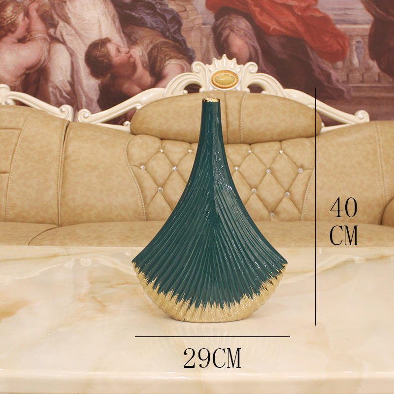 Home Decor European Electroplated Ceramic Fan-shaped Vase for Living Room Decoration Luxury Art Flower Vase Crafts Gift