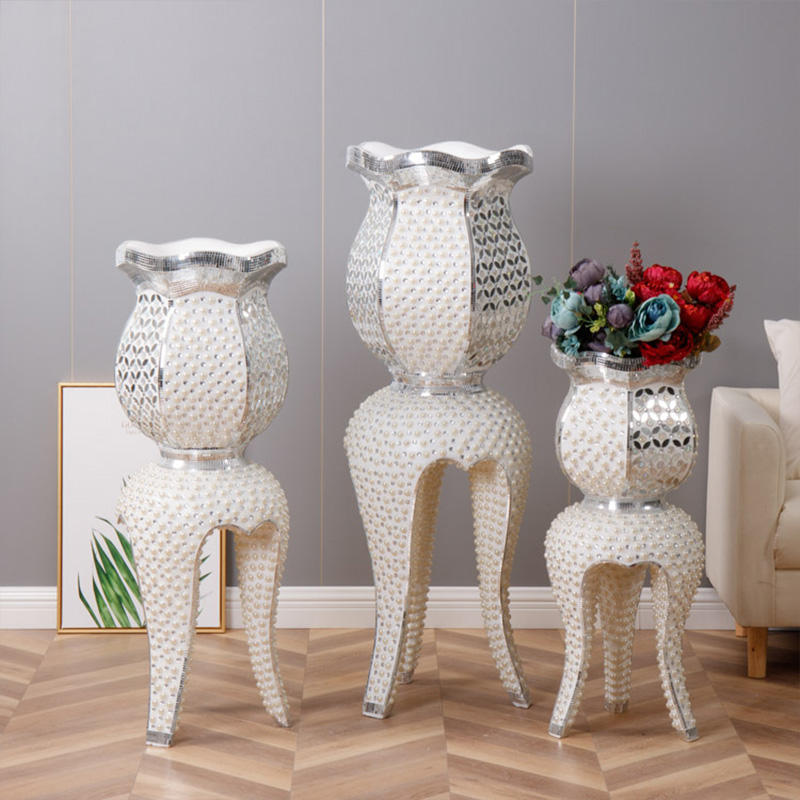 Home Decor European Electroplated FRP Large Diamonds Vase for Living Room Decoration Luxury Art Resin Craft Gift