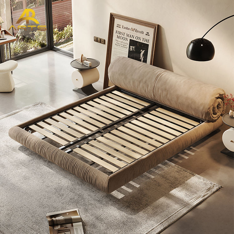 Factory Price Modern Italian Fabric Technology Cloth Double Bed Luxury Queen Bed Frame Soft Frame Master king Size Bed