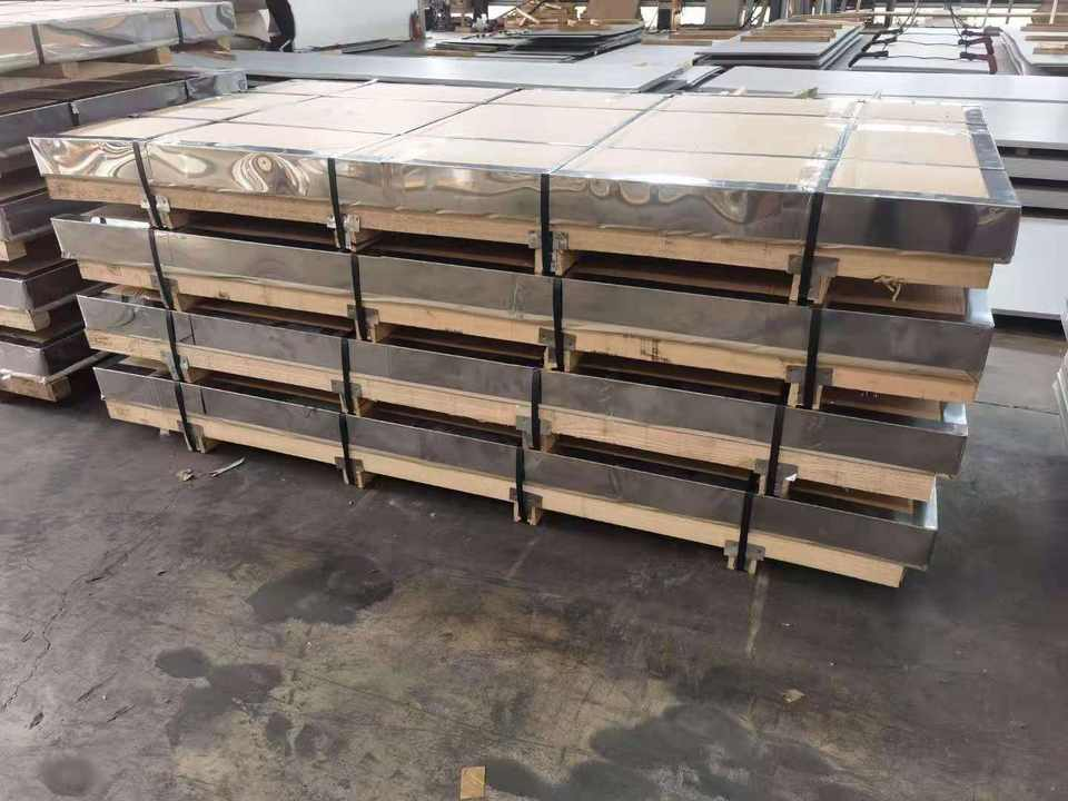304 BA Stainless Steel Sheets 304 316L in NO.1 2B BA HL NO.4 Sheet Cut-to-Order at Competitive Price