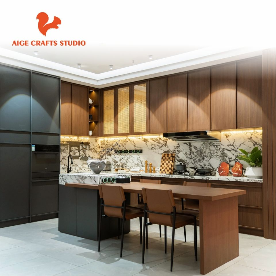 Modern Italian Cucina Complete Plywood Pantry Cupboard 3D Kitchen Cabinets with Pvc Door