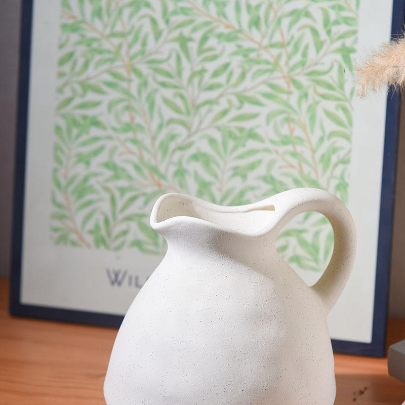 Ceramic Tabletop Vase Art Deco Design Creative Home Decor Living Room Dry Flowers Inserting Utensils Premium