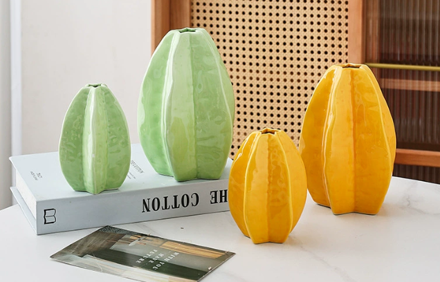 European Green Carambola Ceramic Vase Creative Hydroponic Flower Arrangement for Living Room Entrance Table Decoration Simple