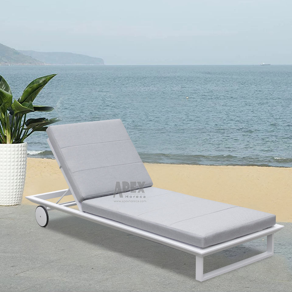 Outdoor Garden Furniture Ultimate Comfort Patio Lounger with Thick Cushion & Breathable Mesh