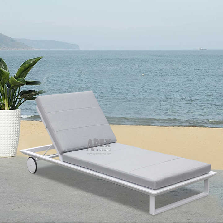 Outdoor Garden Furniture Ultimate Comfort Patio Lounger with Thick Cushion & Breathable Mesh