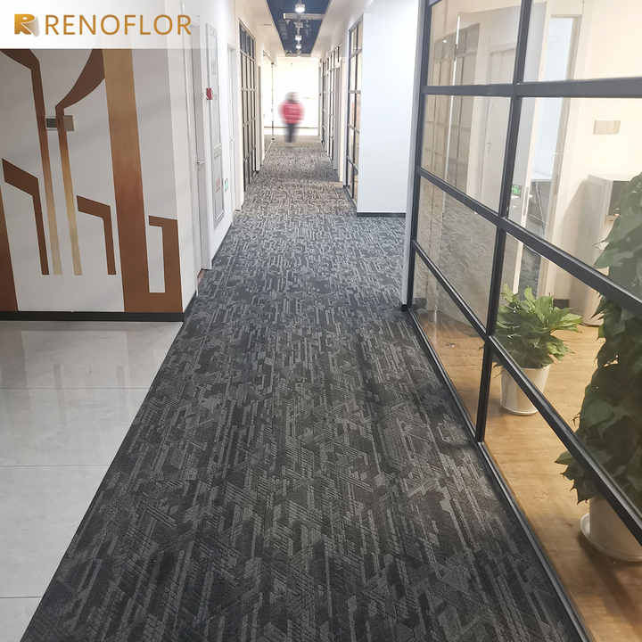 New Design Black Light Grey Colors 50x50 Self Adhesive Polypropylene Bitumen Cut Pile Square Carpet Tiles for Home Commercial