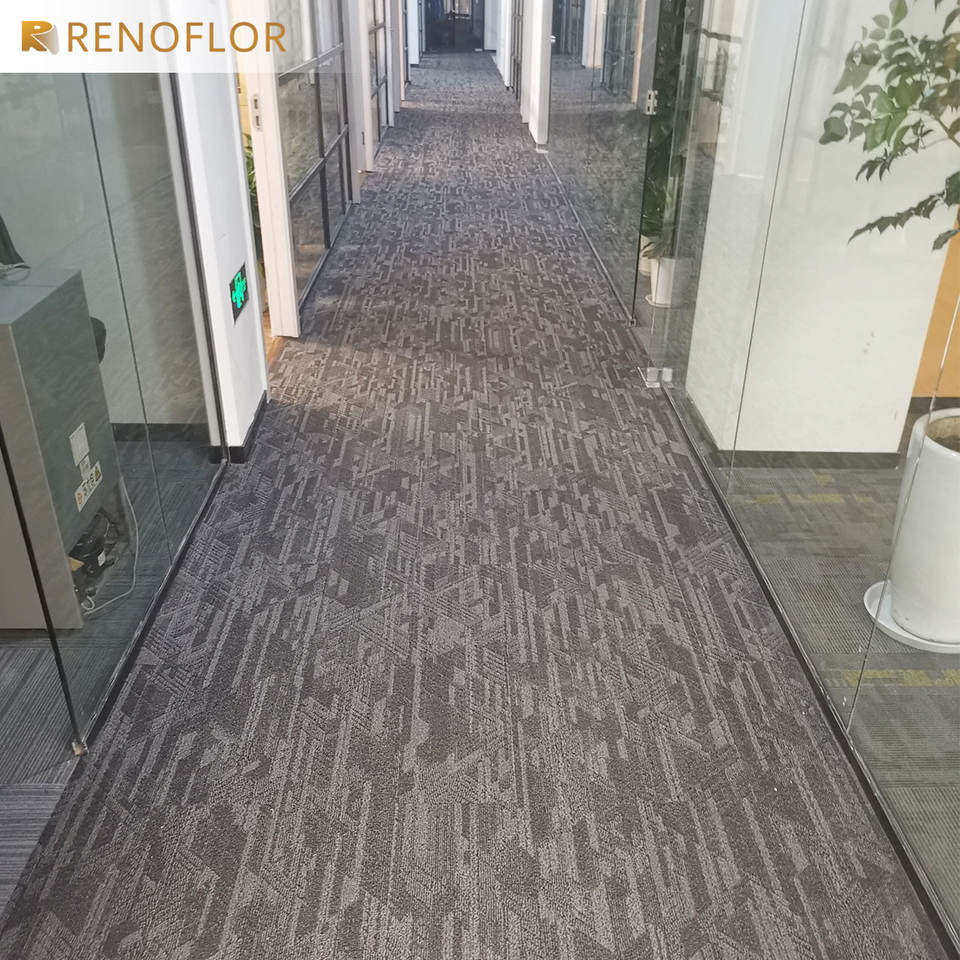 New Design Black Light Grey Colors 50x50 Self Adhesive Polypropylene Bitumen Cut Pile Square Carpet Tiles for Home Commercial