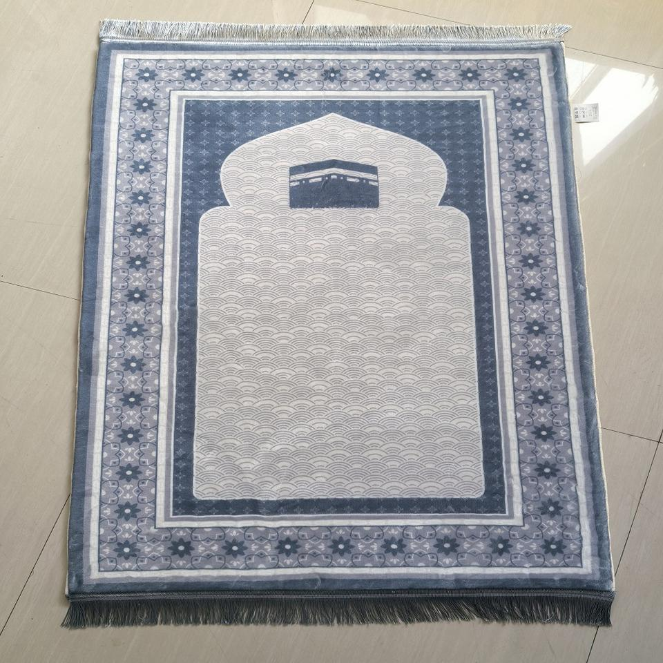 Luxury, Elegance, High-end Royal and Aristocratic Quality Imitated Silk Fabric Prayer Mat