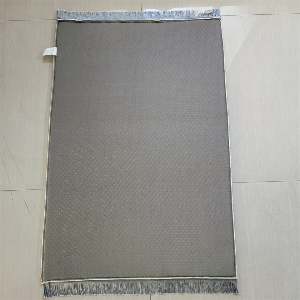 Luxury, Elegance, High-end Royal and Aristocratic Quality Imitated Silk Fabric Prayer Mat