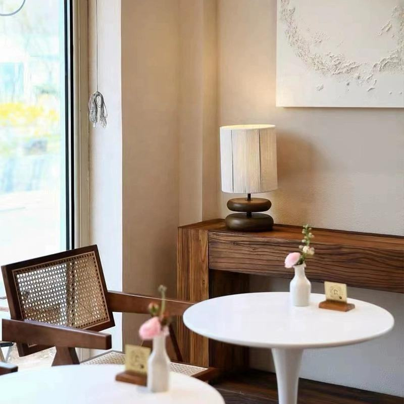 Creative Solid Wood Living Room Study Reading Light Bedroom Bedside Japanese Atmosphere Table Lamp