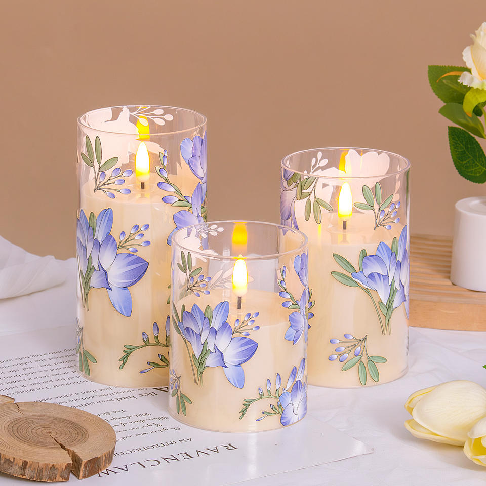 Romantic LED Candle Light with Flower Pattern, Flameless Flickering Candle for Wedding, Festival, and Gift Use
