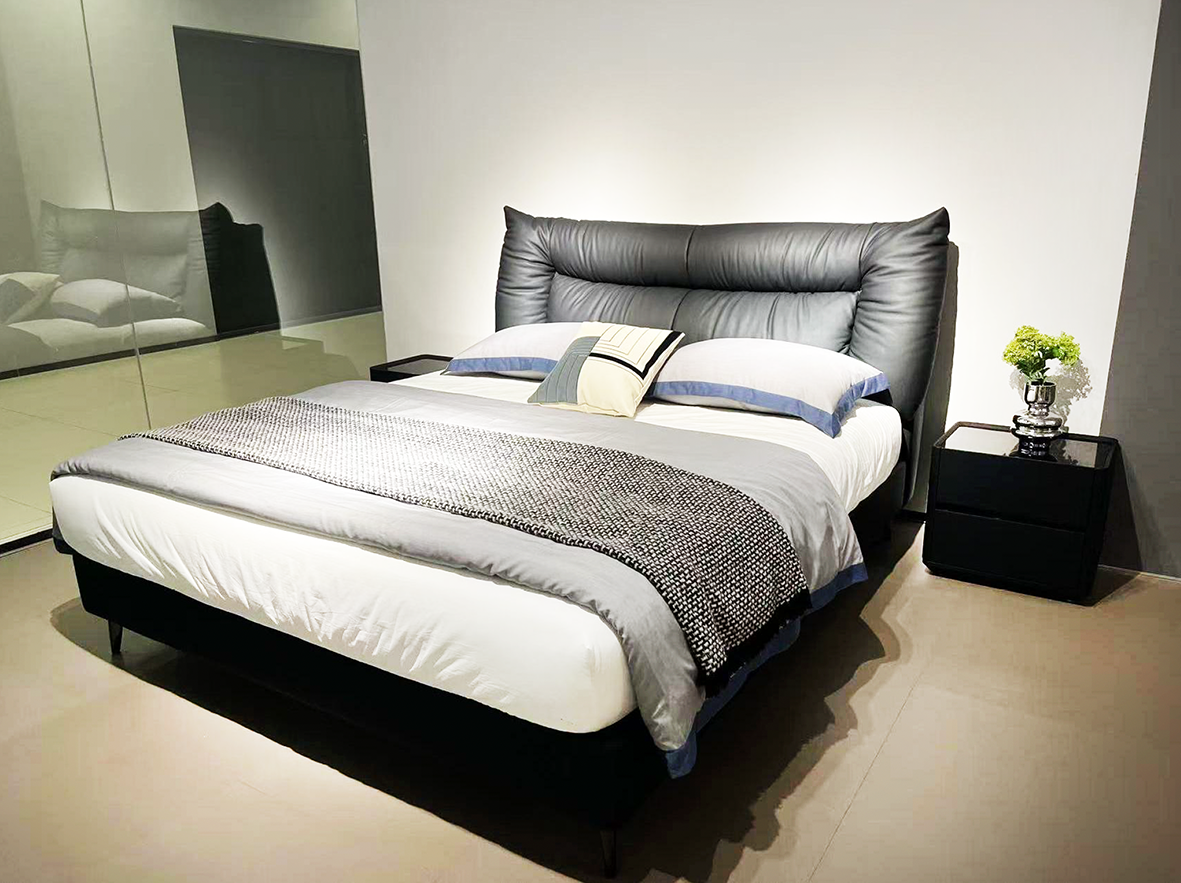 Black Faux Leather Soft Cushion Headboard  Double Bed R1230