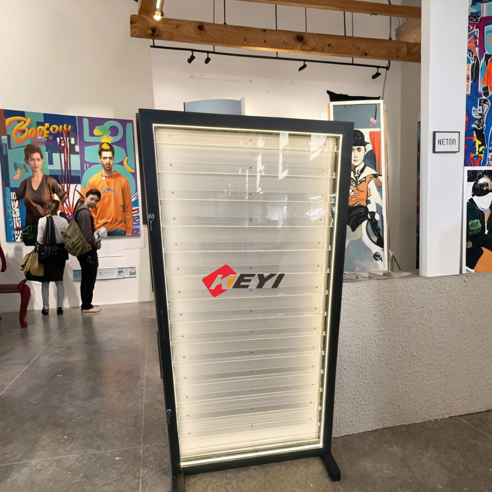 Trading Card Display Case Collectible Card Stand for Baseball Sports Cards Display Rack Card Display Stand With Led Light