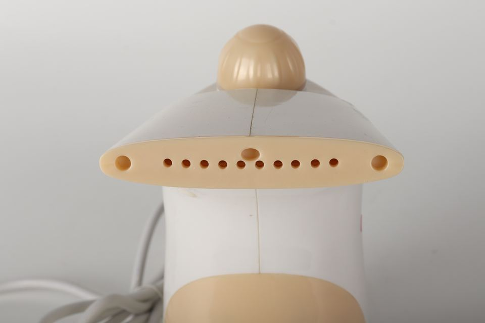 Wholesale Supplier Popular Household Portable Handheld Garment Steamer 800W 200ml Water Tank Anti-Dry Burning Electric 1 Year