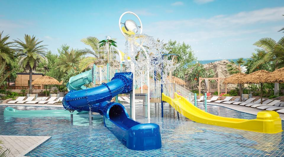 Popular Bright Colorful Design Outdoor Water Slide Multi Color Thrilling Adventure Plastic Fiberglass Water Slide Amusement Park