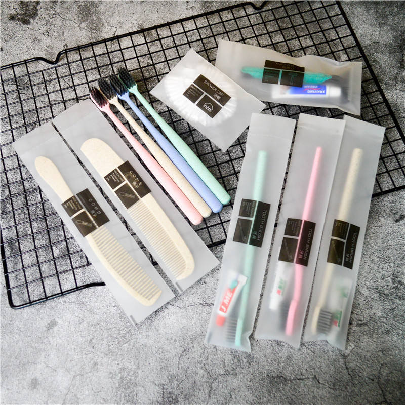 Custom Luxury OEM 5 Star Disposable Biodegradable Eco Friendly Guest Toiletries Kit Accessories Set for Bathroom Hotel Amenities