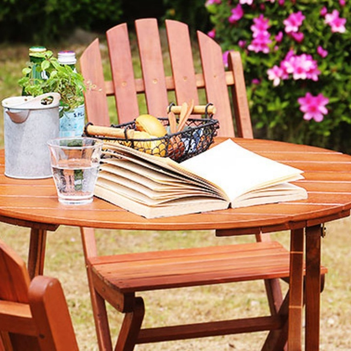 Rustic Solid Fir Wood Garden Table and Chairs Set Natural Finish Outdoor Dining Set for Backyard Patio Balcony