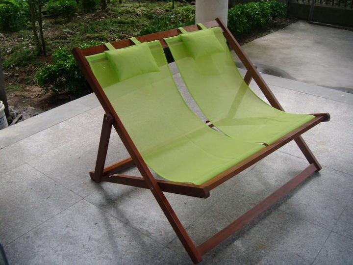 New Design Double Seat Portable and Foldable Wood Deck Chair for Outdoor Furniture Use in Hotels Parks and Halls