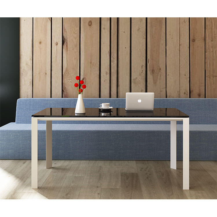 Modern Design 15mm Thick Black Tempered Glass Top Small Dining Table for 6 Seater