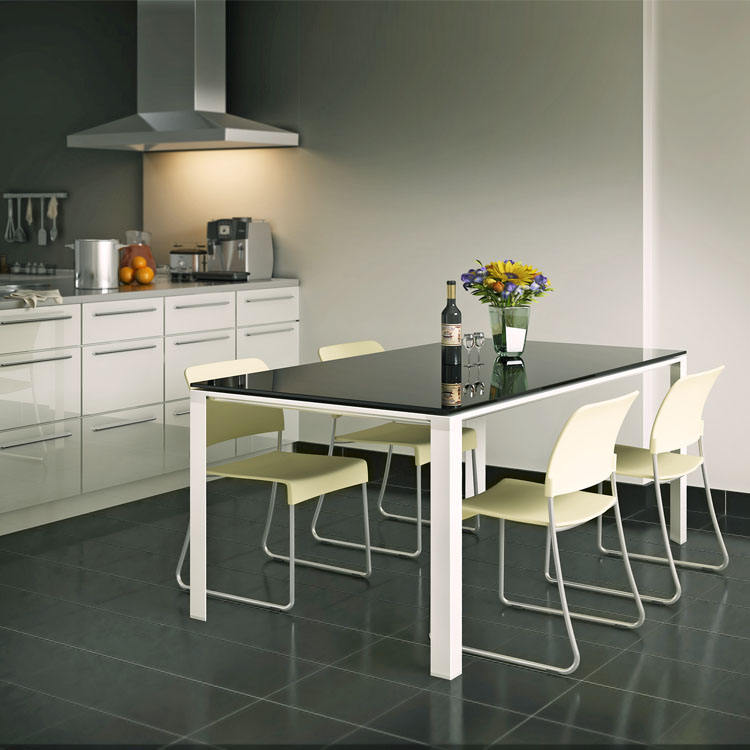 Modern Design 15mm Thick Black Tempered Glass Top Small Dining Table for 6 Seater