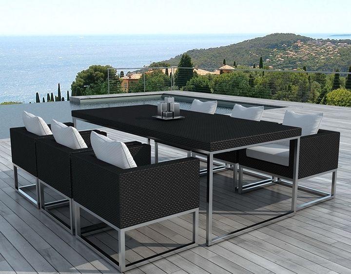 Outdoor Stainless Steel Rattan Woven Table with Six Chairs
