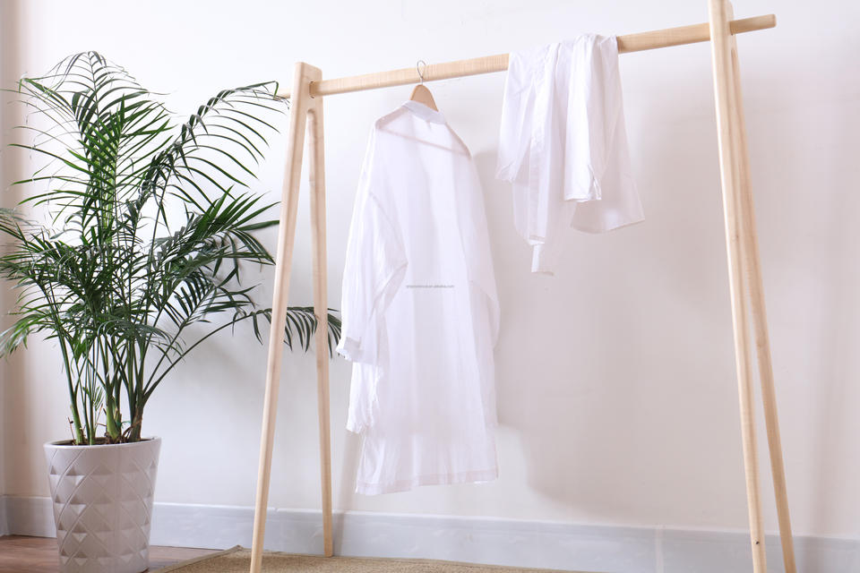 High Quality Modern Design Tree Shape Wooden Clothes Rack for Living Room Bedroom Hospital Home Hotel Use