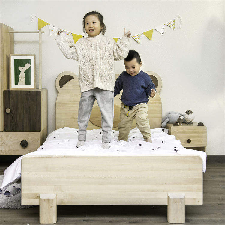 Solid Wood Sofa Frame Beds for Boys Girls Modern Design Oak Teak Customizable Kids Bed for Hotels Hospitals