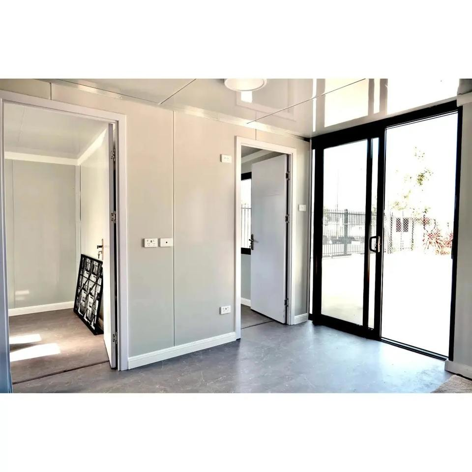 China Factory Luxury Custom Expandable Foldable Container House 20ft 30FT 40FT 40ft Prefab Bedroom Homes Folding Tiny House